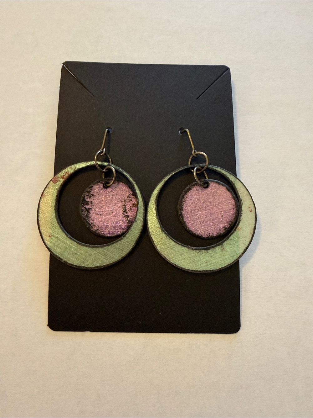 Earrings Pink Green Wooden Double-Ring Drop Jewelry - Picture 2 of 3